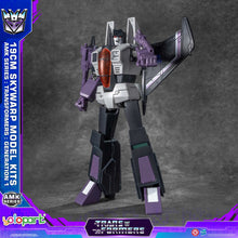 Load image into Gallery viewer, TRANSFORMERS GENERATION ONE: AMK Series Thundercracker &amp; Skywarp Model Kit