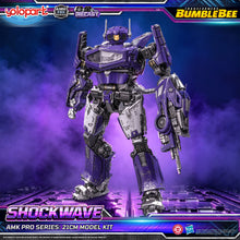 將圖片載入圖庫檢視器 PRE- ORDER: TRANSFORMERS BUMBLEBEE THE MOVIE : AMK PRO Series Shockwave Model Kit