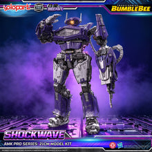 將圖片載入圖庫檢視器 PRE- ORDER: TRANSFORMERS BUMBLEBEE THE MOVIE : AMK PRO Series Shockwave Model Kit