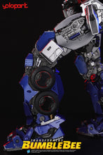 Load image into Gallery viewer, BUMBLEBEE THE MOVIE : IIES 24&quot; Cybertron Optimus Prime - Deluxe Version (DEPOSIT PAYMENT)